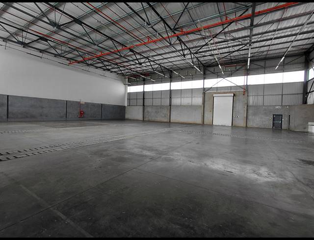 927M² WAREHOUSE TO LET IN POMONA